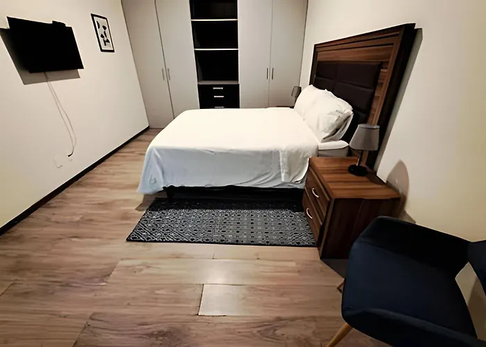Edificio Villalongin No. 183 Apartamento